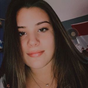 Meet your Posher, Allie